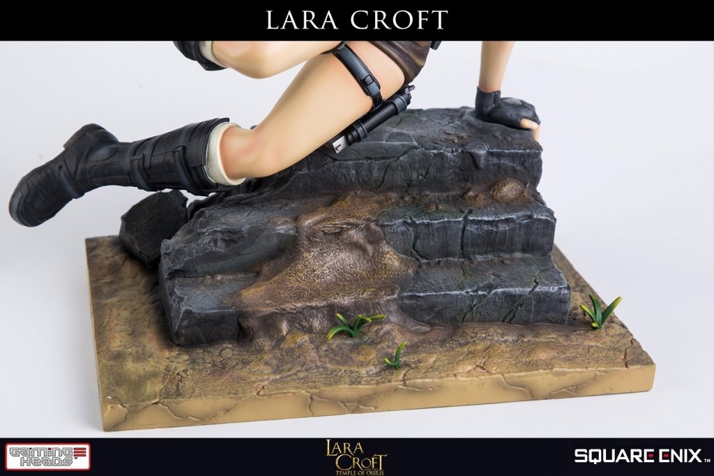 Статуя Gaming Heads Tomb Raider Lara Croft Temple of Osiris Statue (19).jpg