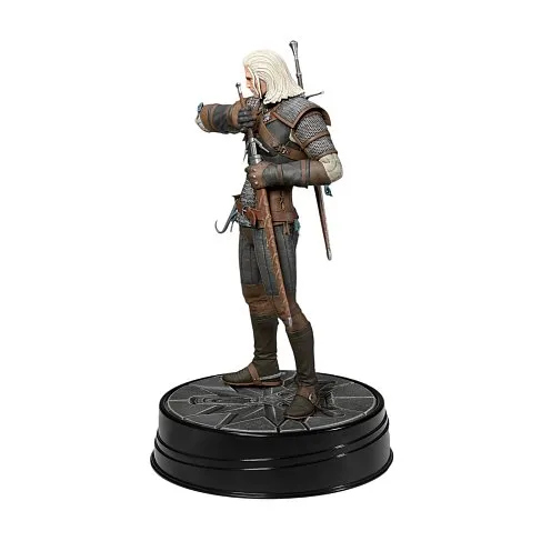 Фигурка Геральта — Dark Horse Witcher 3 Geralt Heart of Stone
