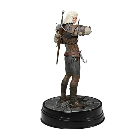 Фигурка Геральта — Dark Horse Witcher 3 Geralt Heart of Stone