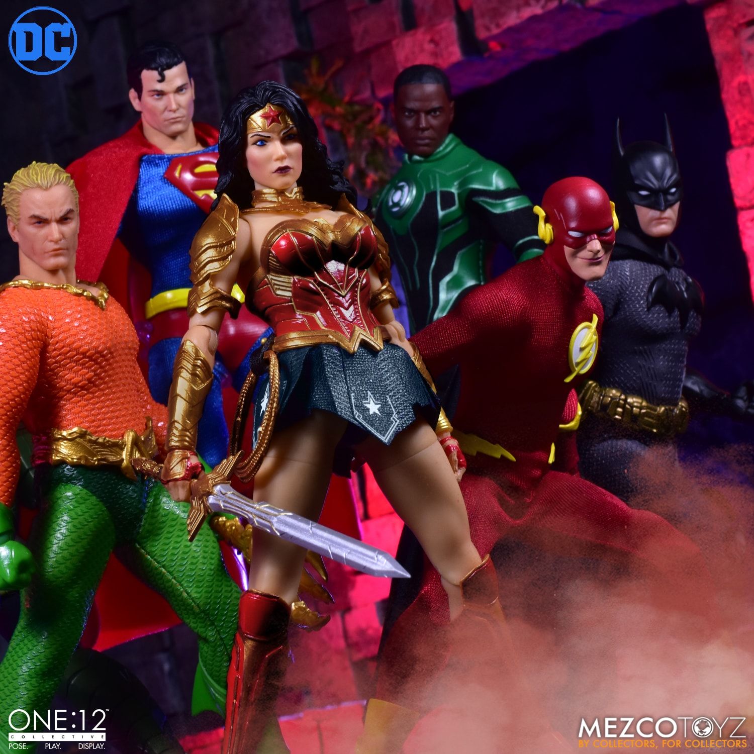 mezco dc comics