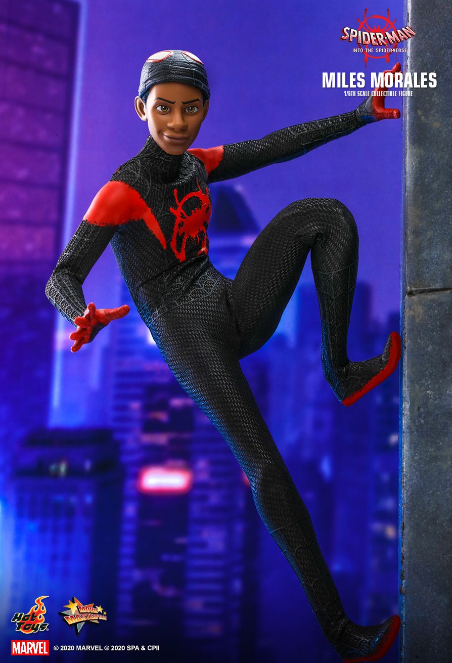 marvel's spider man miles morales hot toys