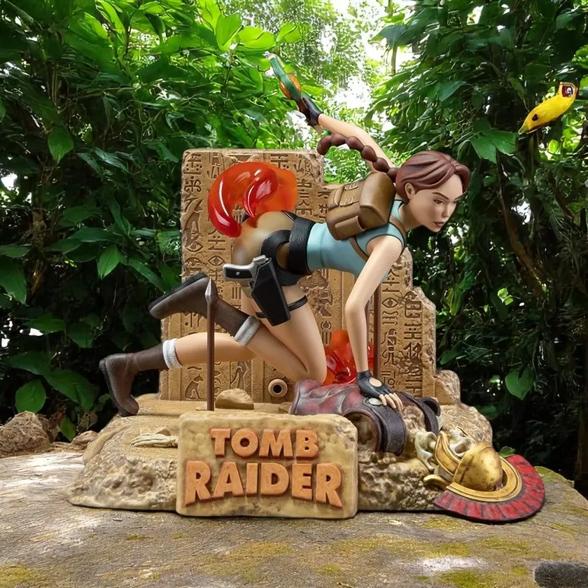 Фигурка Tomb Rider Lara Croft Classic Era — Dark Horse PVC Statue