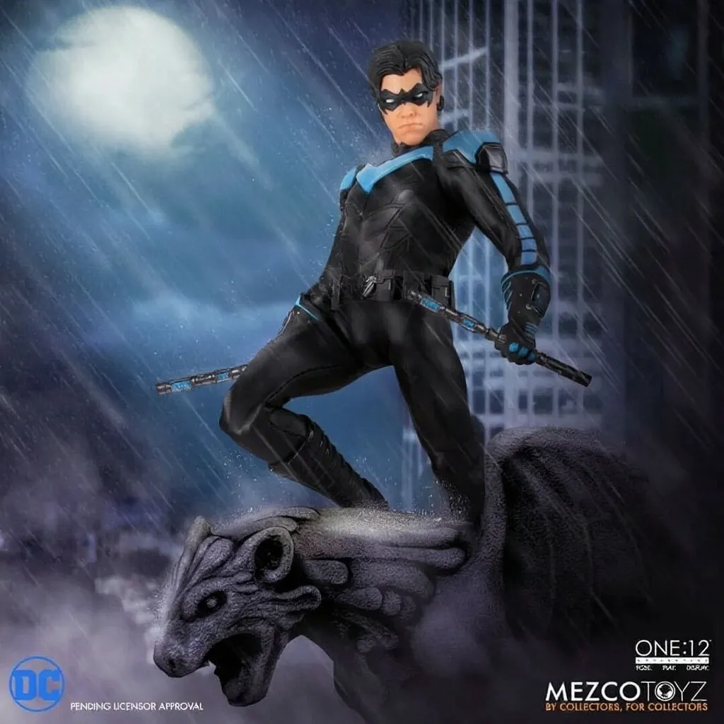 Фигурка Nightwing — Mezco One 12 Collective