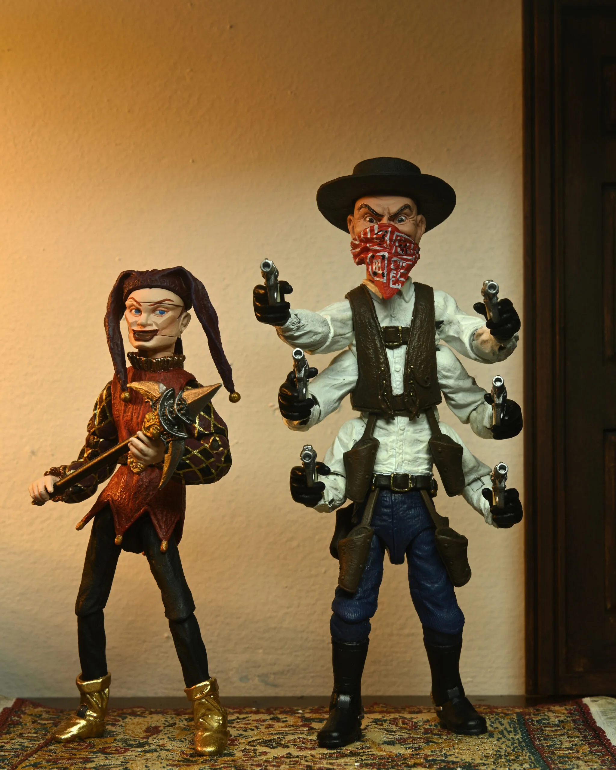 Фигурки Six-Shooter and Jester — Neca Puppet Master Ultimate 2-Pack -  купить в GeekZona.ru