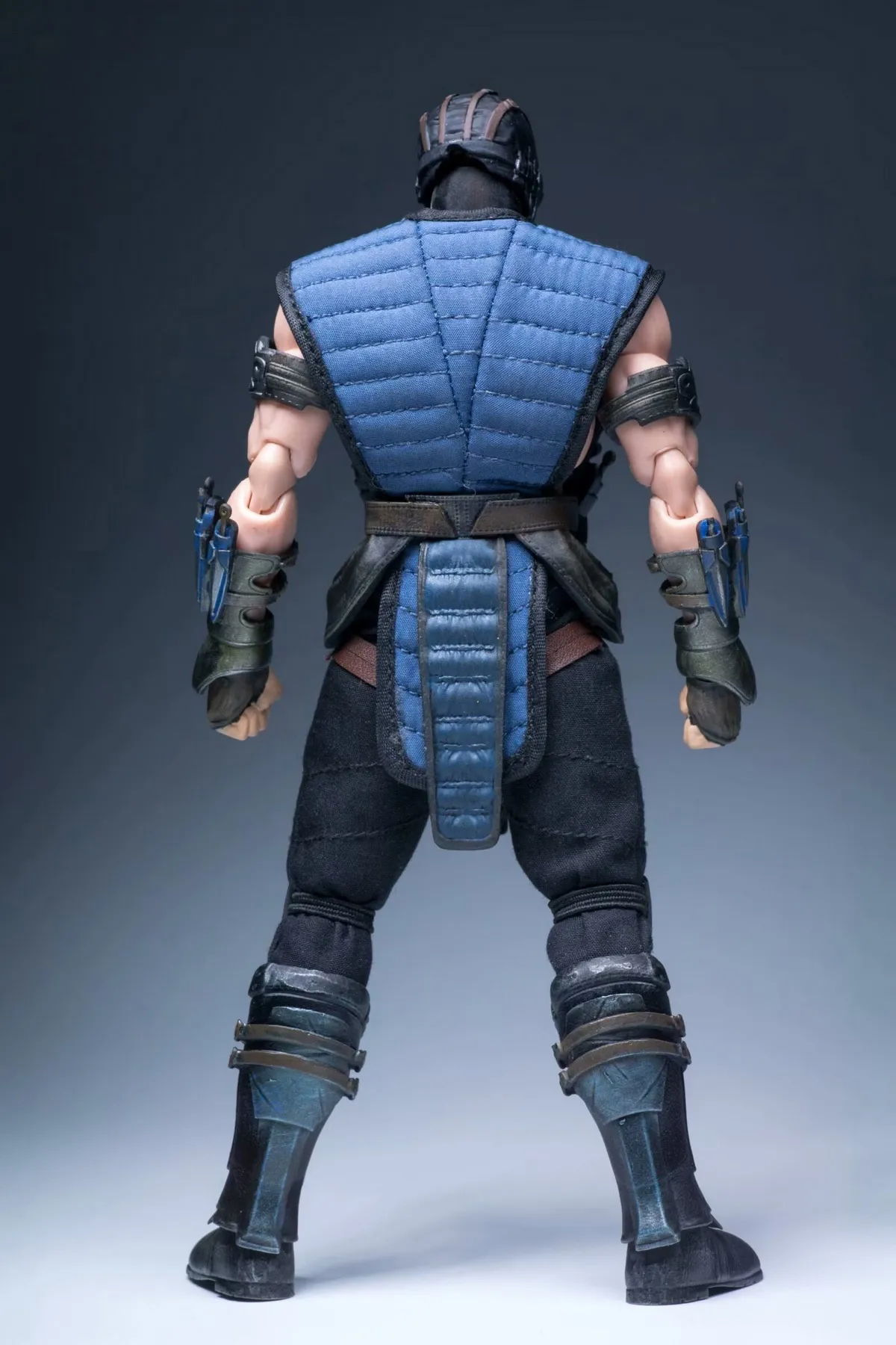 Mezco sub zero discount