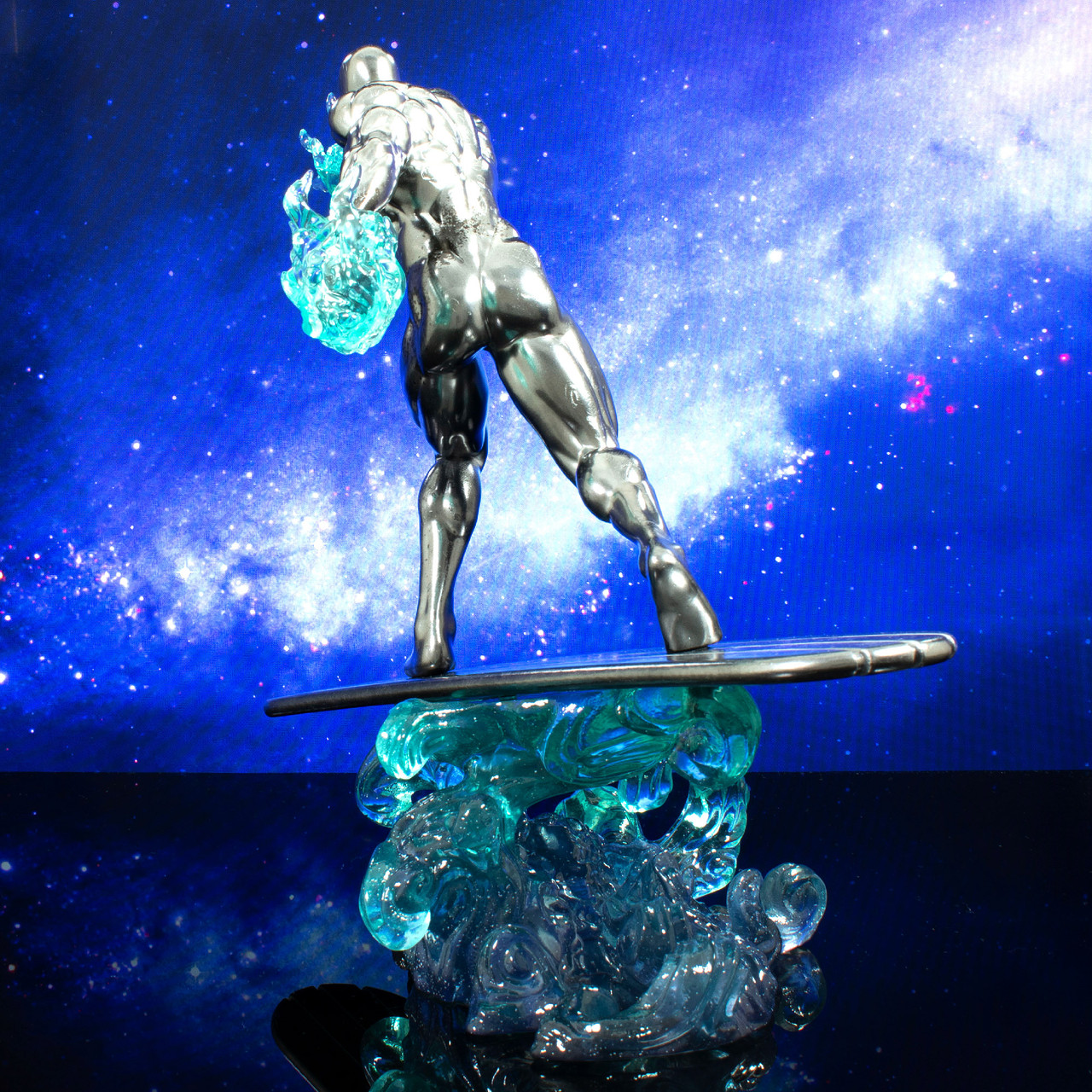 Фигурка Silver Surfer Comic — Gallery Diorama Statue - купить в GeekZona.ru