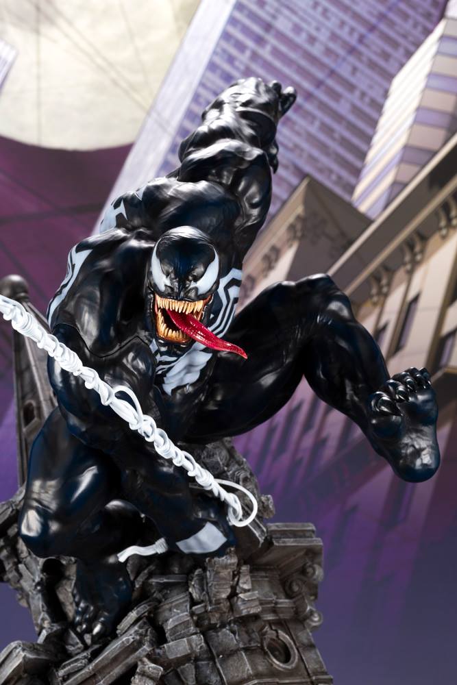 Koto-Venom-Statue-015.jpg