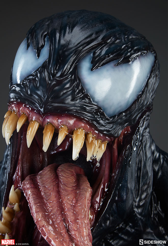 Sideshow-Venom-Bust-014.jpg