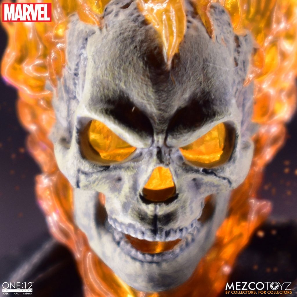 Фигурка Ghost Rider and Hell Cycle — Mezco One 12 Collective (16).jpg