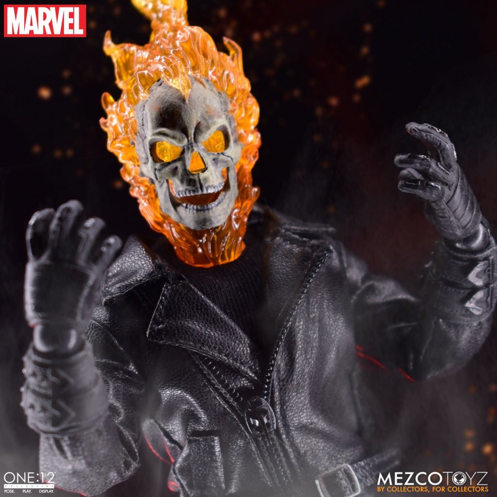Фигурка Ghost Rider and Hell Cycle — Mezco One 12 Collective (9).jpg