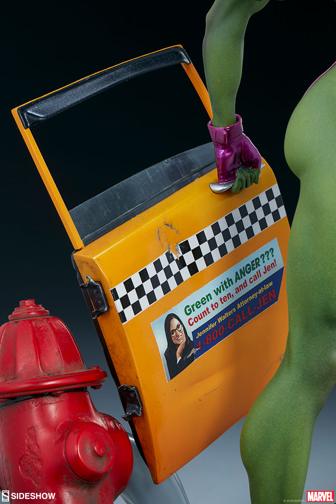 Sideshow-She-Hulk-Statue-008.jpg