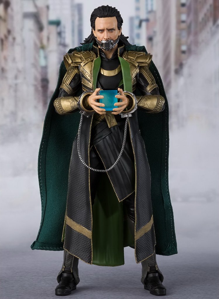 Купить фигурку The Avengers S.H. Figuarts Loki Figure (6).jpg