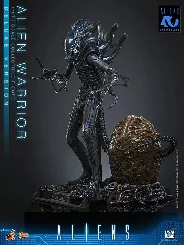 Фигурка Чужой — Hot Toys MMS899 Aliens Alien Warrior 1/6 Deluxe Version