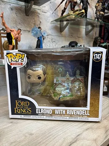 Фигурка Lord of the Rings Elrond w Rivendell — Funko Pop! Town 1747 BD