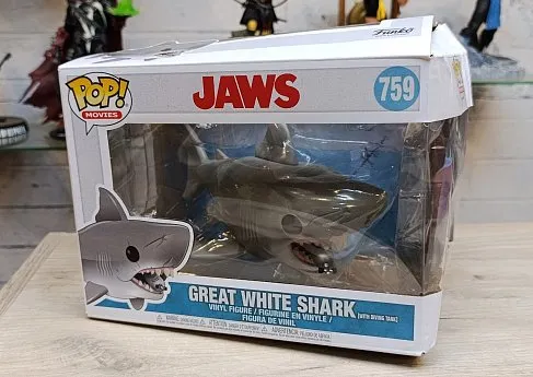 Фигурка Акула — Funko Jaws Oversized POP! Vinyl w Diving Tank BD