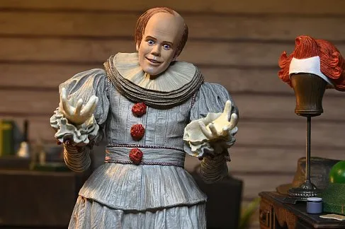 Фигурка Пеннивайз — Neca IT Welcome to Derry Ultimate Bob Gray as Pennywise Figure
