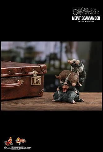 Фигурка Ньюта Саламандера — Hot Toys MMS512 Fantastic Beast 1/6 Newt Scamander