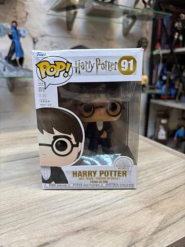 Фигурка Гарри Поттер — Funko Harry Potter POP! Yule BD