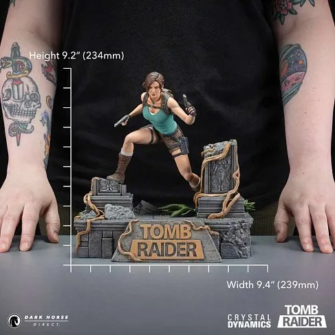 Фигурка Tomb Rider Lara Croft Modern Era — Dark Horse PVC Statue