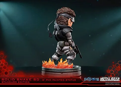 Фигурка MGS Solid Snake — First 4 Figures Superdeformed