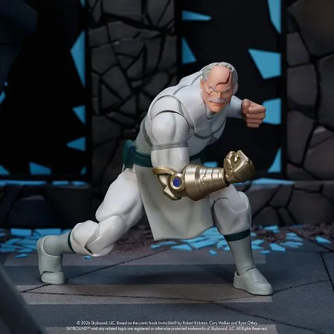 Фигурки Неуязвимый — Invincible With Kid Omni Man & Conquest Limited Action Figure Set