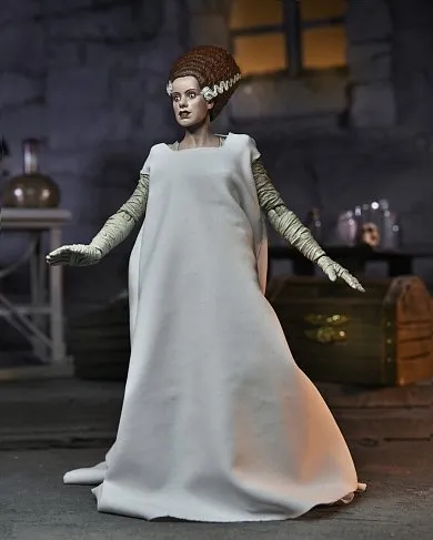 Фигурка Bride of Frankenstein — Neca Universal Monsters Ultimate Color