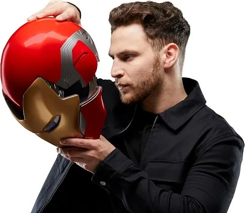 Шлем Железного Человека — Hasbro Marvel Legends Electronic Helmet Iron Man Mark 85