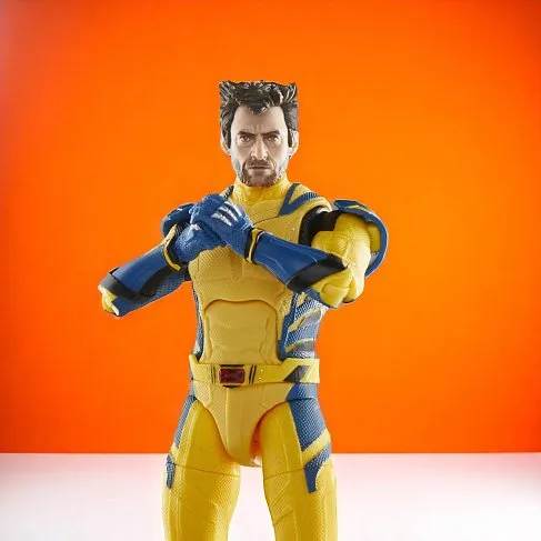 Фигурка Росомаха — Hasbro Marvel Legends Deadpool and Wolverine Figure