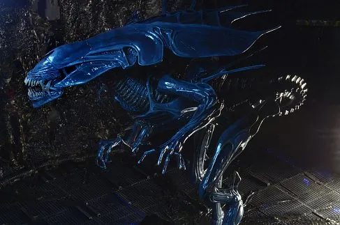Фигурка Королева Чужих — Neca Aliens Xenomorph Queen Ultra Deluxe Boxed Figure