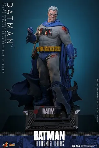 Фигурка Batman Battle Damaged Version — Hot Toys CMS031 Dark Knight Returns 1/6
