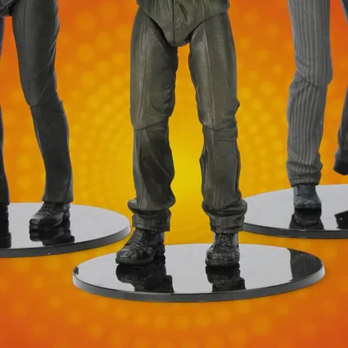 Подставка для фигурок от Neca (черная) 5 шт