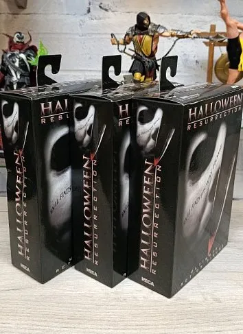 Фигурка Майкл Майерс — Neca Halloween Resurrection Michael Myers Ultimate BD