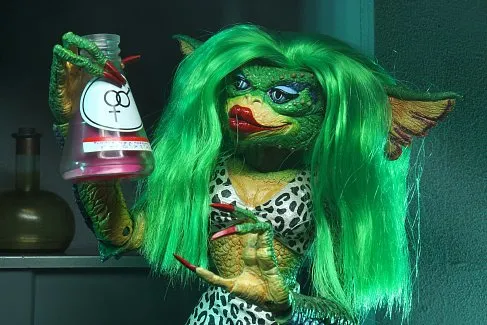Фигурка Гремлина — Neca Ultimate Greta Gremlin
