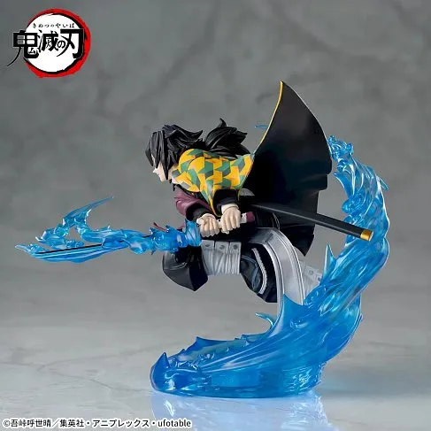 Фигурка Demon Slayer Giyu Tomioka — SEGA Xross Link Figure