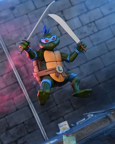 Фигурка Leonardo VHS — Neca Teenage Mutant Ninja Turtles Cartoon Ultimate