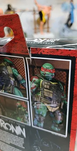 Фигурка Raphael Firstfall Ultimate — Neca Teenage Mutant Ninja Turtles Last Ronin BD