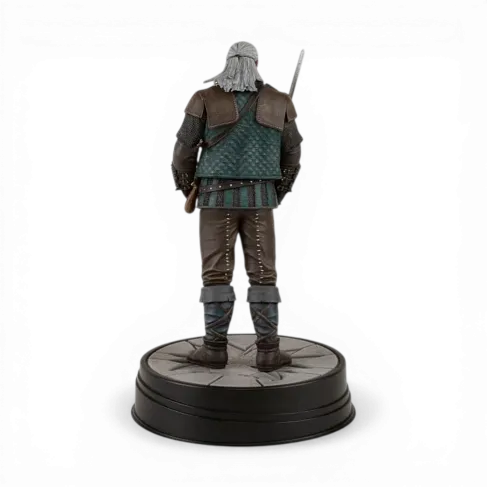 Фигурка Весемира — Dark Horse The Witcher 3 Vesemir