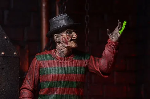 Фигурка Фредди Крюгер "Ultimate" (Neca A Nightmare On Elm Street 30th Anniversary Ultimate Freddy Figure)