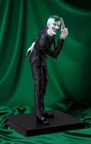 Фигурка Джокера — DC Comics New 52 Kotobukiya ARTFX Joker