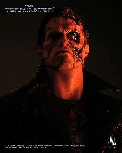 Фигурка Terminator T-800 — Inart AgA031 1/6 Collectible Figure