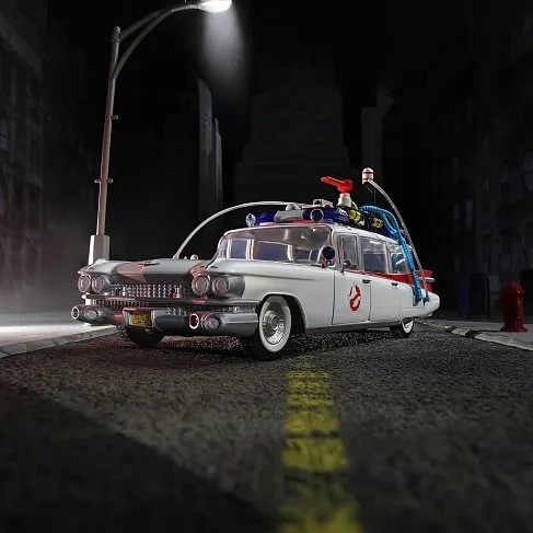 Модель ECTO-1 — Hasbro Ghostbusters Plasma Series 1/18