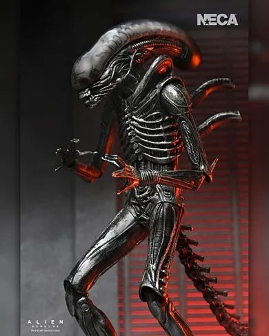 Фигурка Alien Romulus Xenomorph XX121 — Neca Ultimate Figure