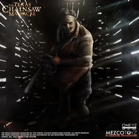 Фигурка Leatherface 2003 — Mezco The Texas Chainsaw Massacre 1/12