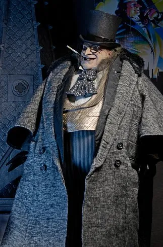 Фигурка Пингвина — Neca Batman Returns 1/4 Mayoral Penguin