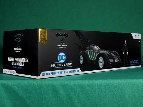 Модель Batmobile — McFarlane Toys Batman Forever and Alfred Vehicle Gold Label