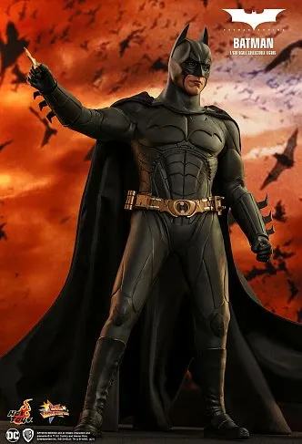 Фигурка Batman Exclusive — Hot Toys MMS595 Batman Begins 1/6