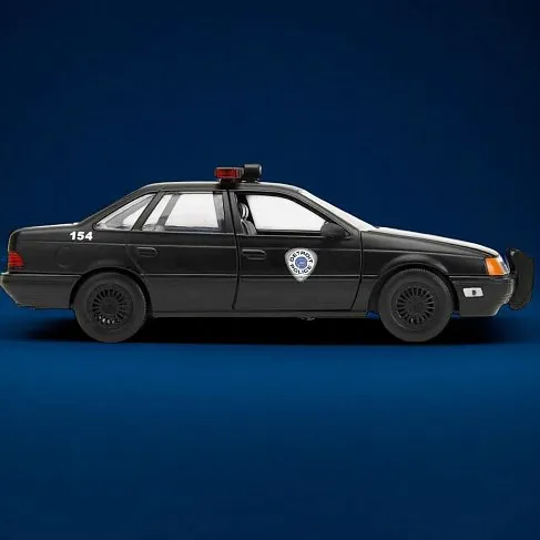 Модель Ford Taurus — 1:24 Die-Cast Metal Vehicle w Figure Robocop 1987