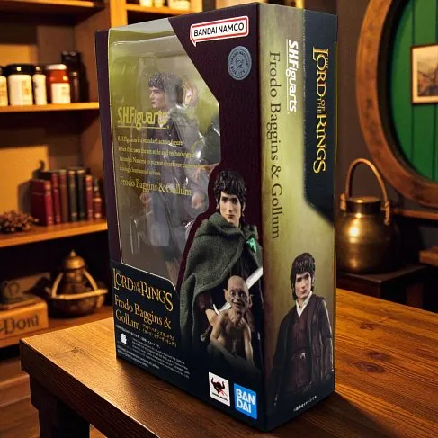 Фигурка Lord of the Rings Frodo Baggins with Gollum — Bandai SHFiguarts