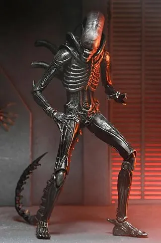 Фигурка Alien Romulus Xenomorph XX121 — Neca Ultimate Figure