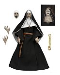 Фигурка Монахини — Neca The Nun Valak Ultimate Figure